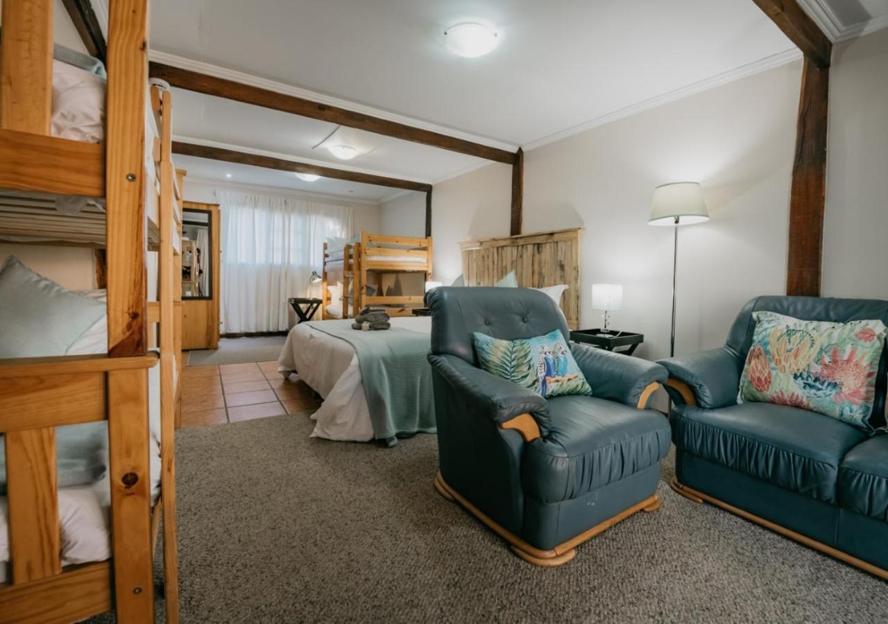 סטורמסריבייר The Village Lodge מראה חיצוני תמונה